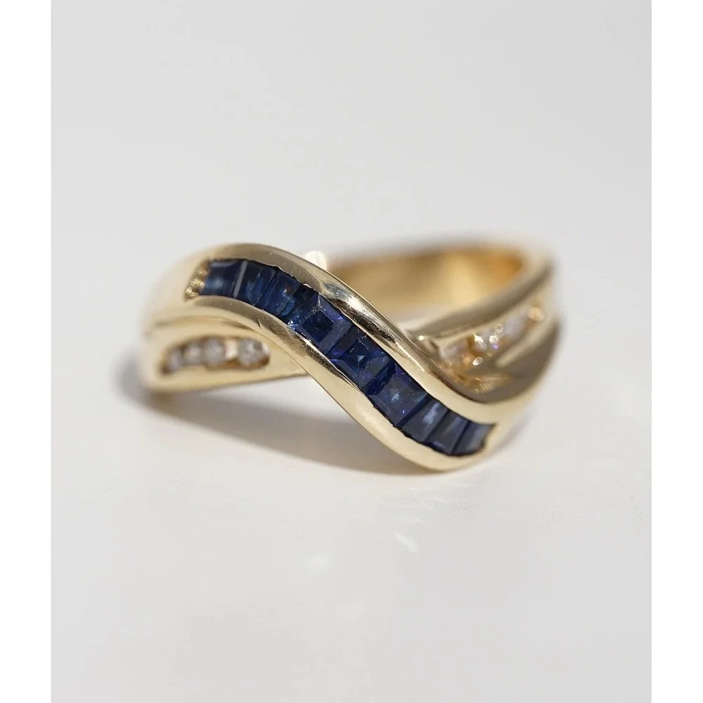 VIntage 14k Solid Yellow Gold Blue Sapphire & High Quality Diamond Ring Baguette - Picture 4 of 8